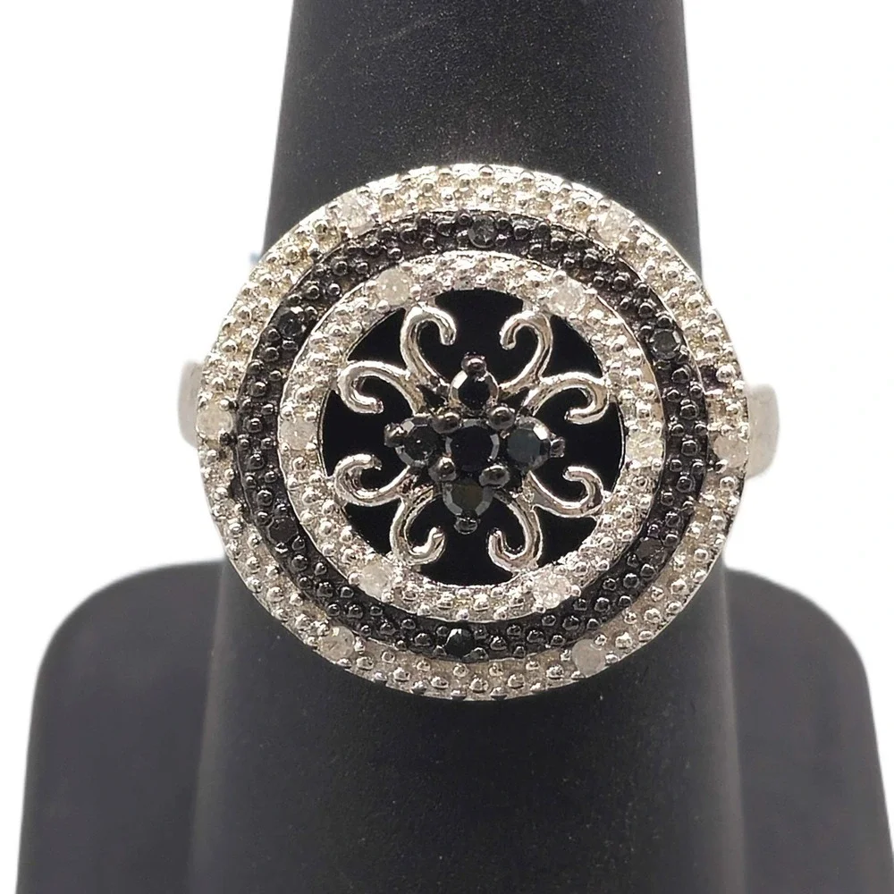 .925 SILVER DIAMOND 0.25CTW RING SIZE 7 6.1G (GNH022697)